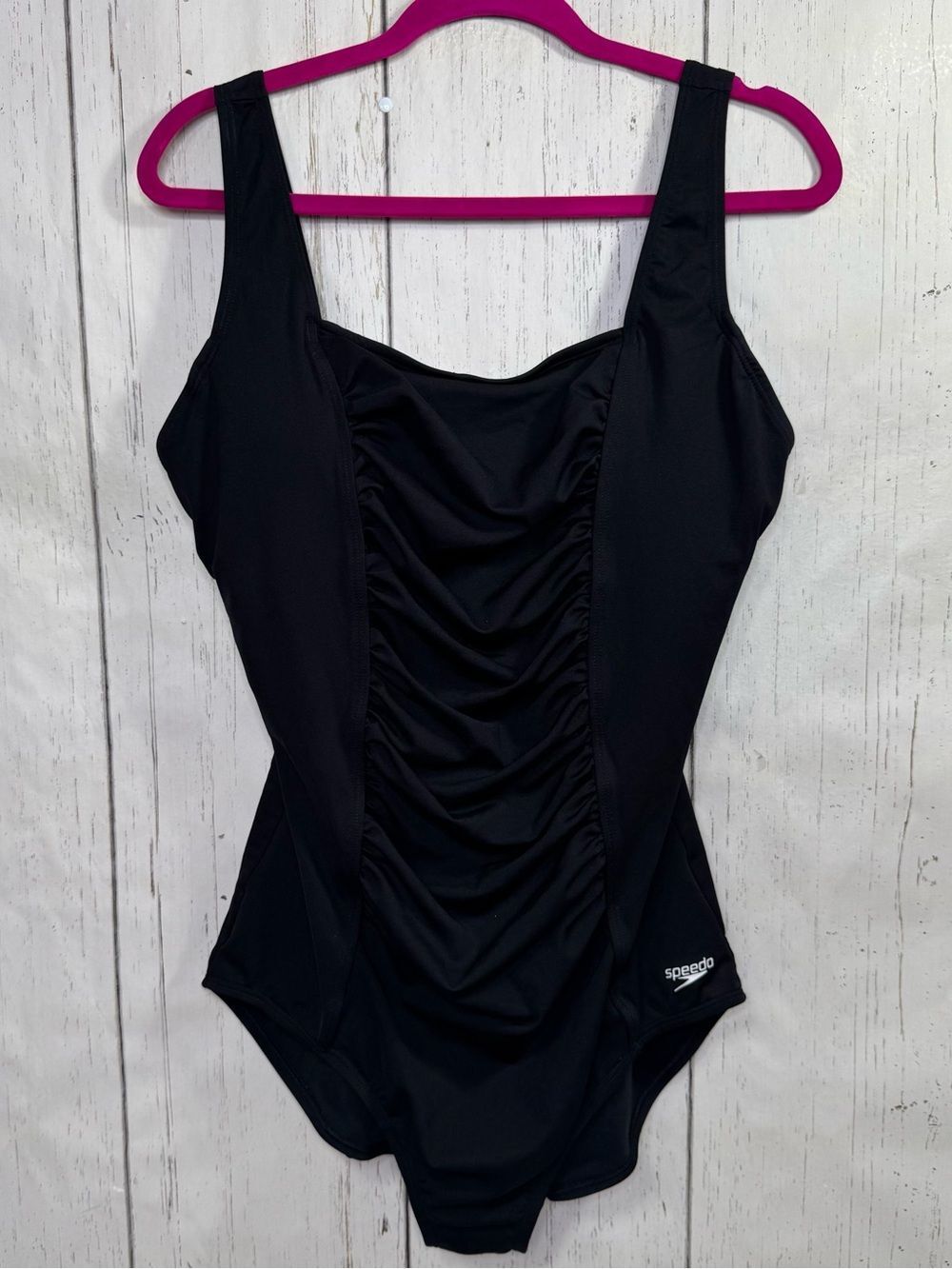 Speedo Black Ruched One Piece Swimsuit Size 18 Tummy Control Swimwear Beach Pool
